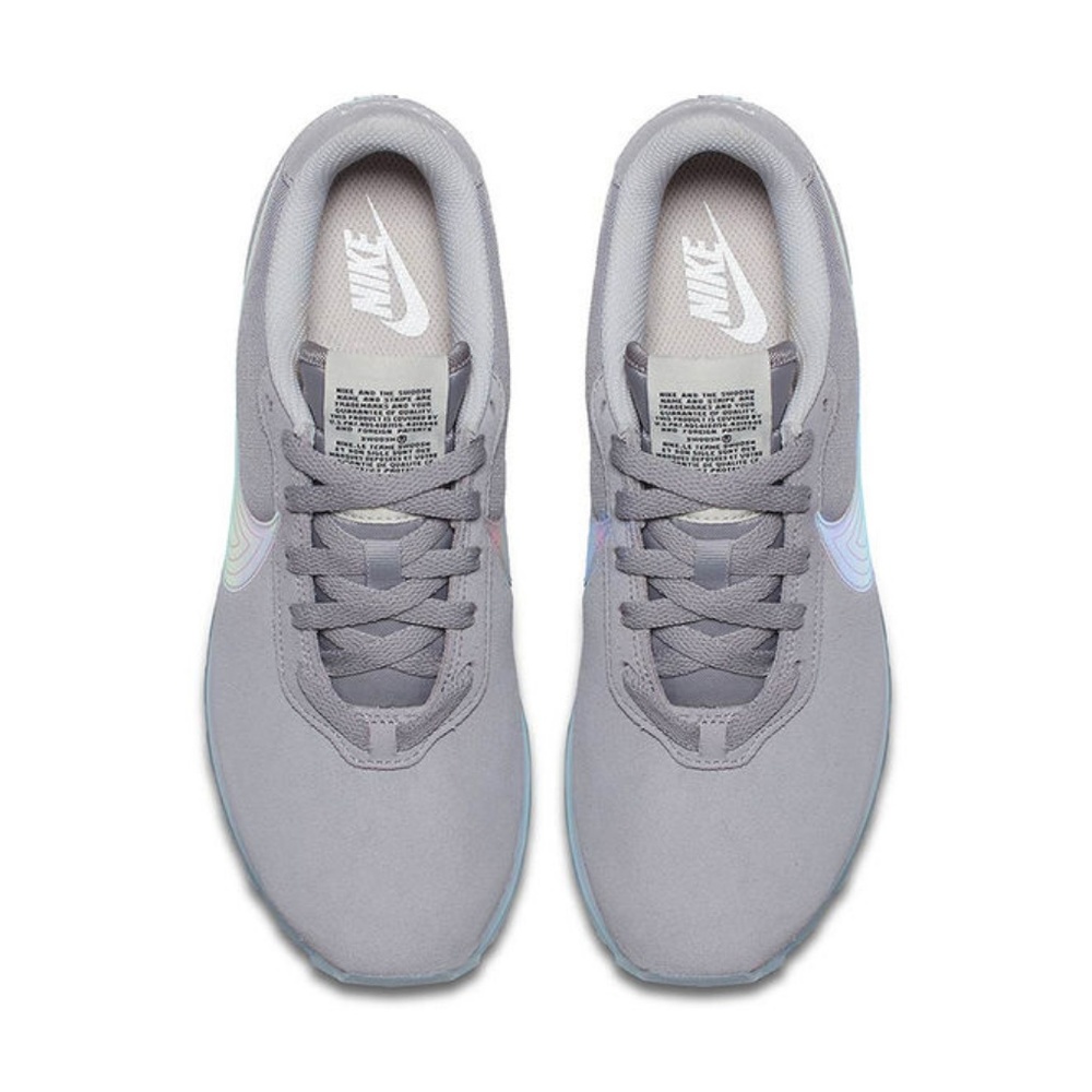 New In Box! Rare Nike Gray Sneakers - Picture 5 of 8